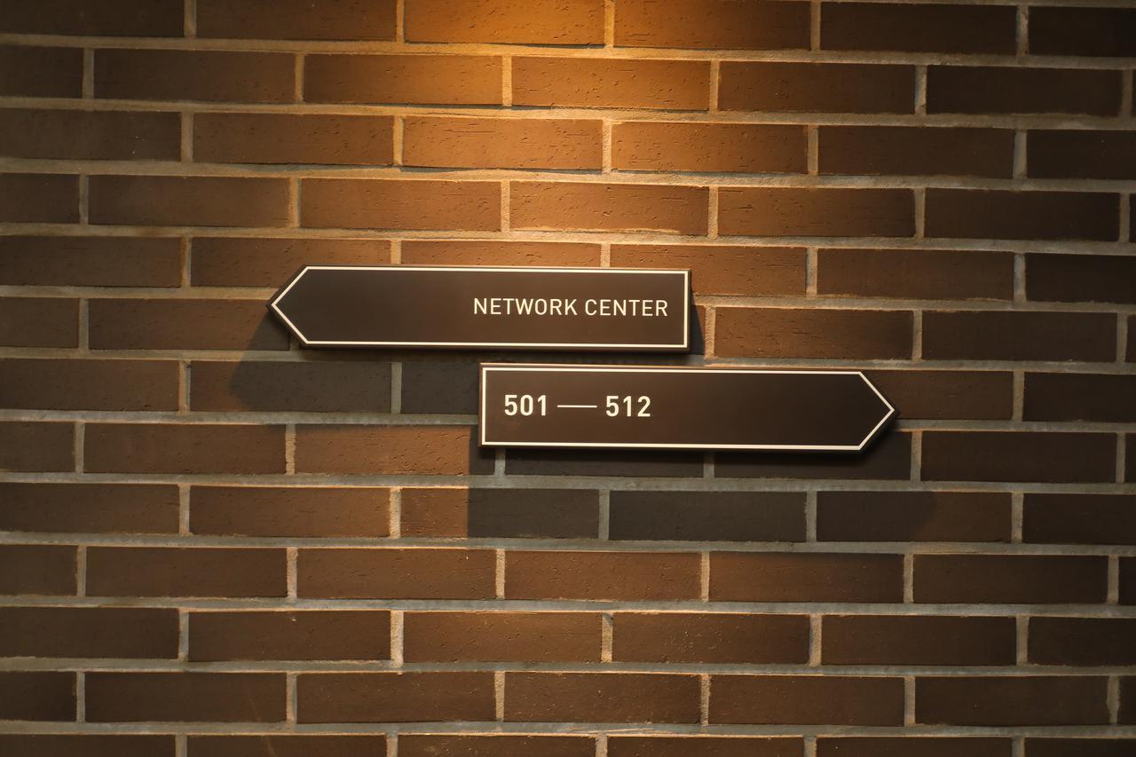 The First Hotel Changwon Dış mekan fotoğraf